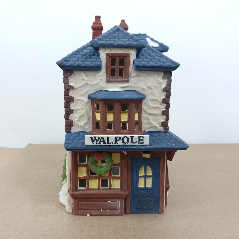 Dept 56 Dickens Village Walpole Tailors Porcelain House 5926-9 1988 Christmas